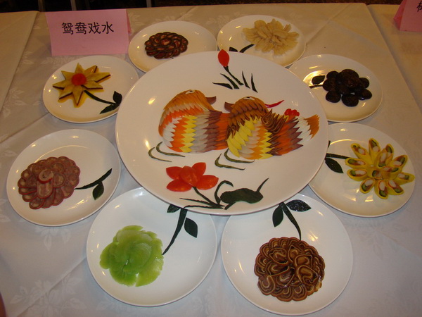 烹饪工艺美学有什么特点？